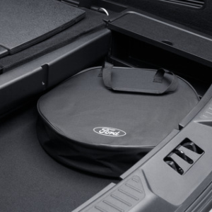 Črna torba za polnilni kabel